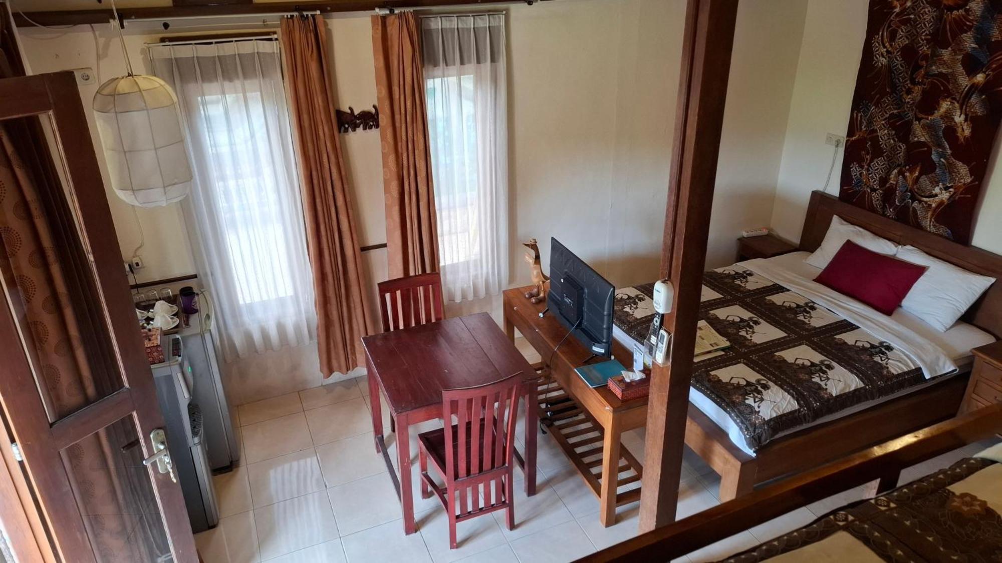 Alamanda Family Villas, Pool & Local Tours Jogjakarta Buitenkant foto