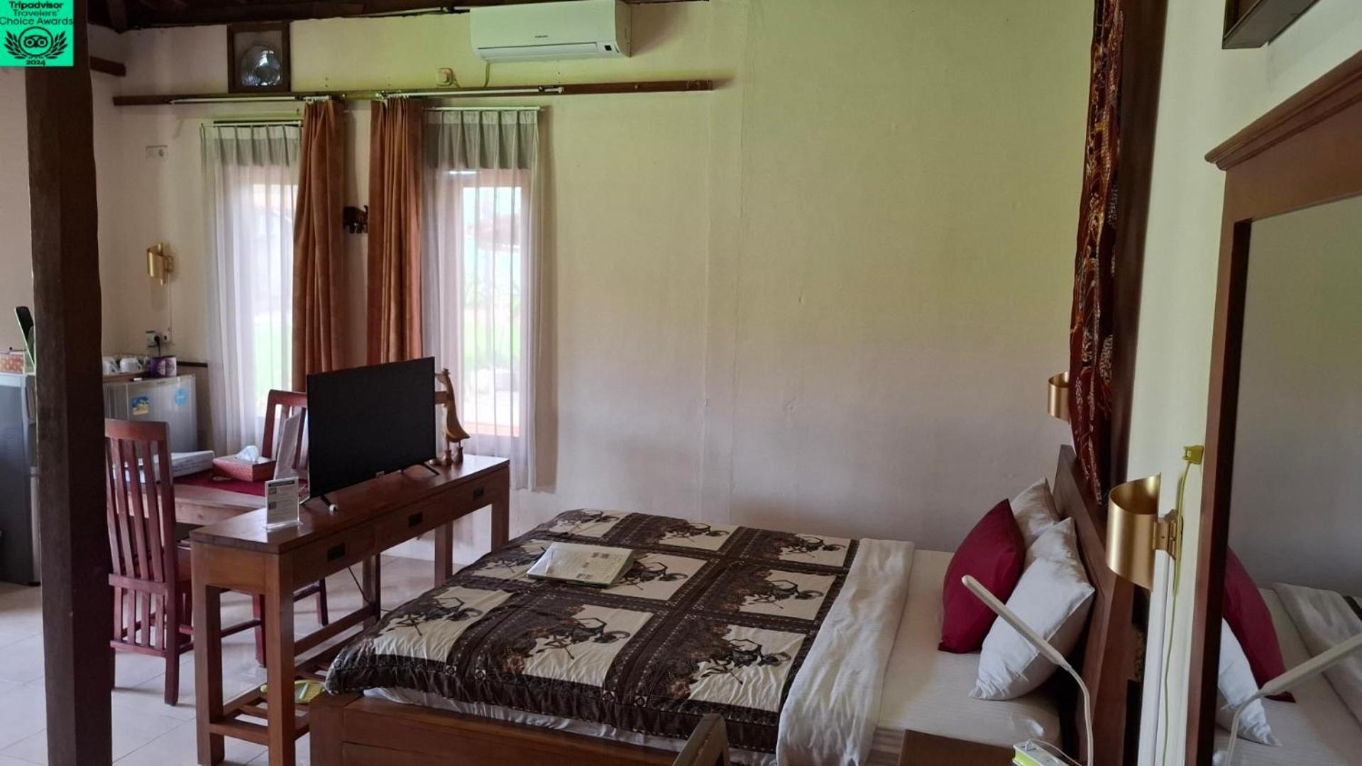 Alamanda Family Villas, Pool & Local Tours Jogjakarta Buitenkant foto