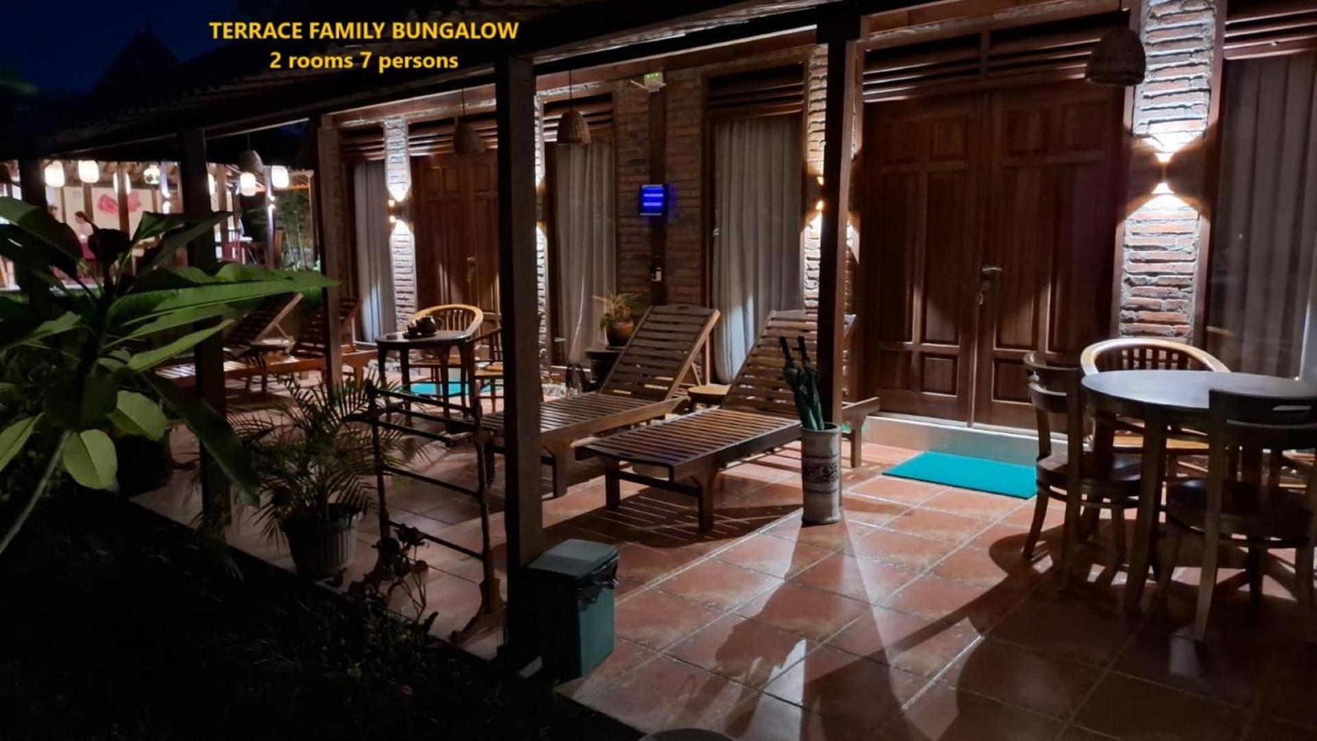 Alamanda Family Villas, Pool & Local Tours Jogjakarta Buitenkant foto